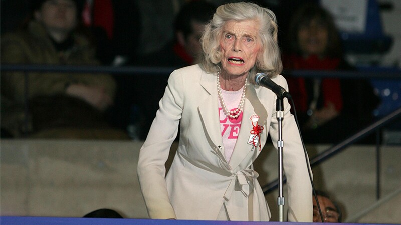 2005 World Games, Eunice Kennedy Shriver speaks to the audience.