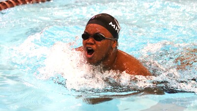 Eric Massey swimming