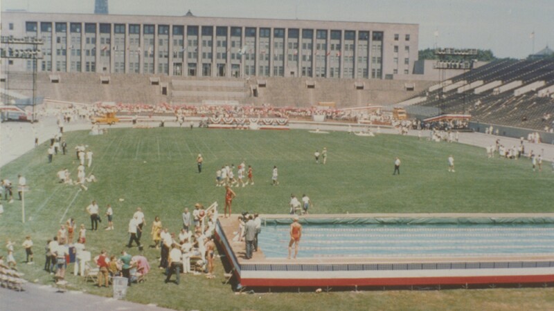 8-1968-Soldier-Field-Pool1000x667.jpg